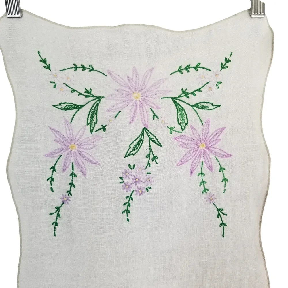 Vintage Hand Embroidered Floral‎ Linen Table Runner White Purple Scalloped Edge